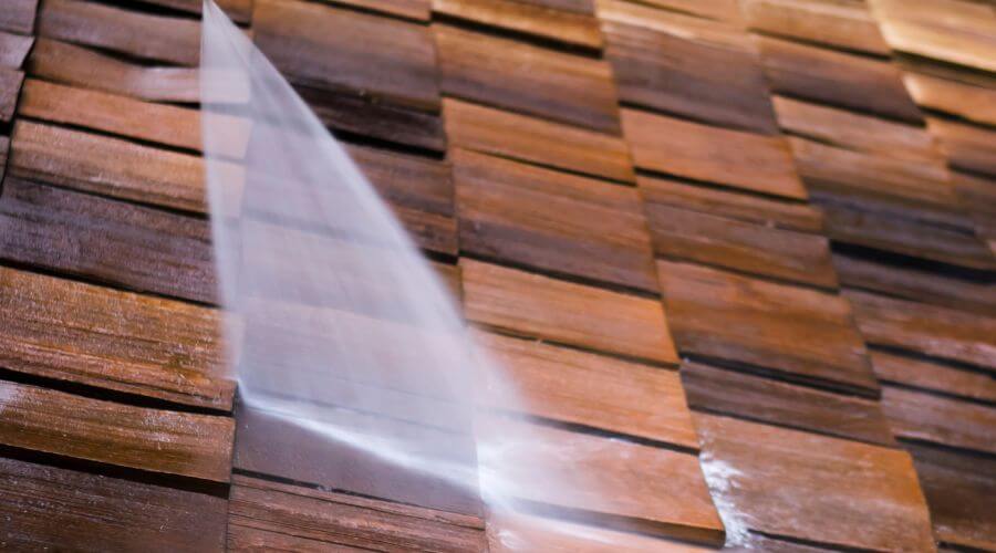 Professional gutter cleaning in Linton, IN